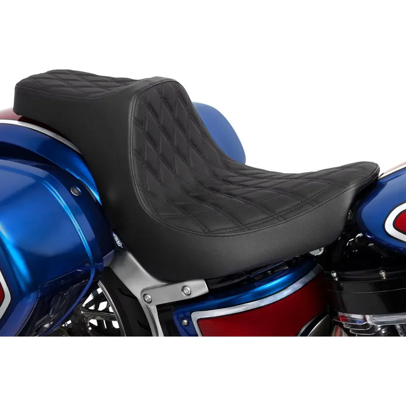 Drag Specialties Predator III-zadel voor Harley
