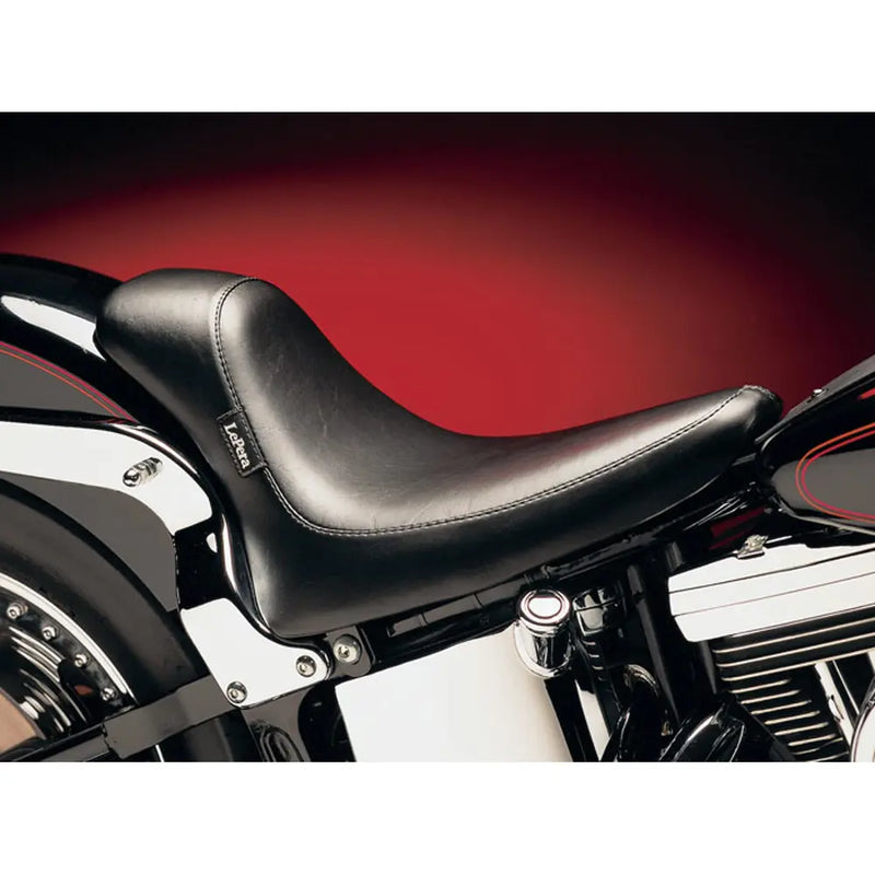 Le Pera Silhouette Bullet solo-zadel voor Harley
