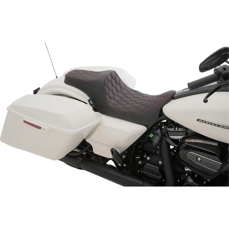 Drag Specialties Predator III-zadel voor Harley