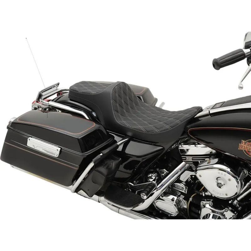 Drag Specialties Predator III-zadel voor Harley