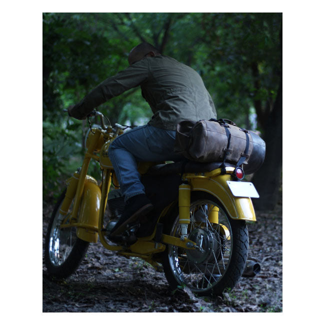 Trip Machine Vintage lederen militaire motorfiets reistas