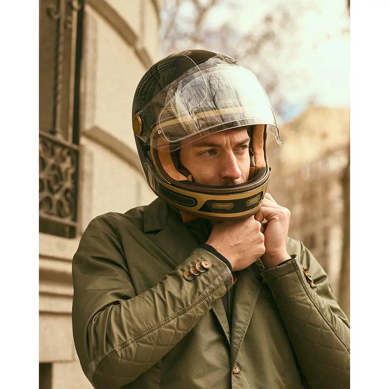 By City Roadster III Carbon Integraal Motorhelm