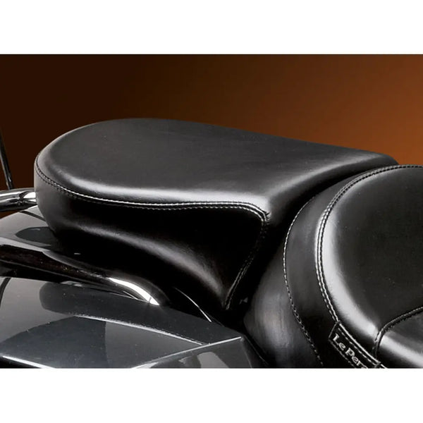 Le Pera Bare Bones Deluxe passagierszadel voor Harley