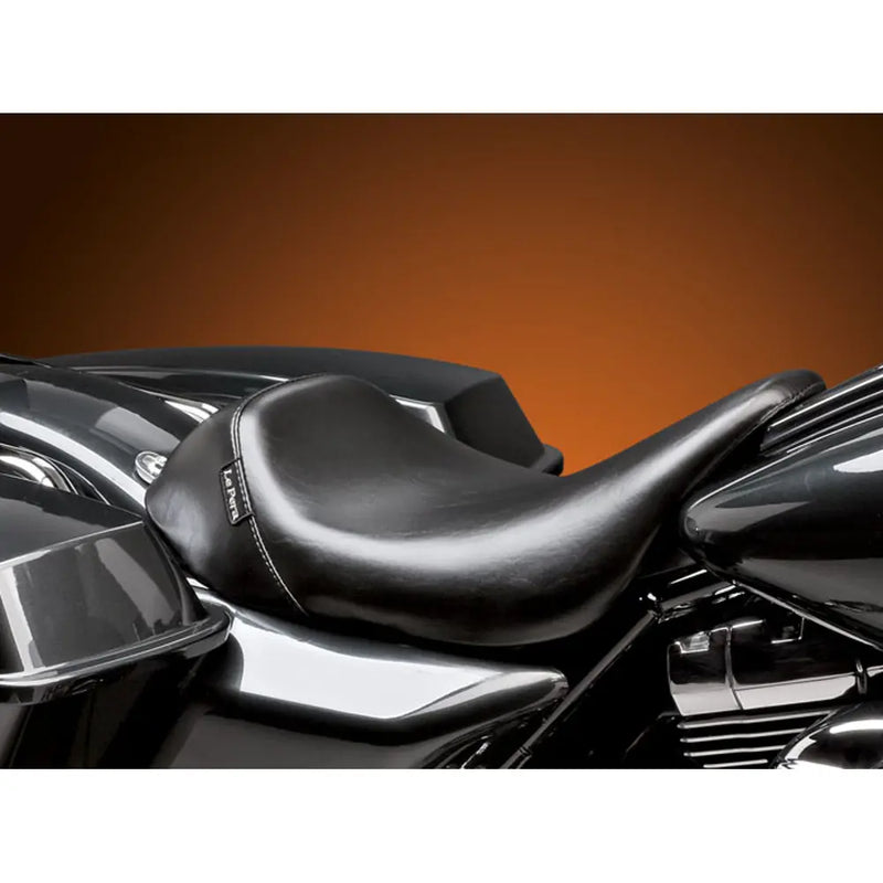 Le Pera Bare Bones solo-zadel voor Harley