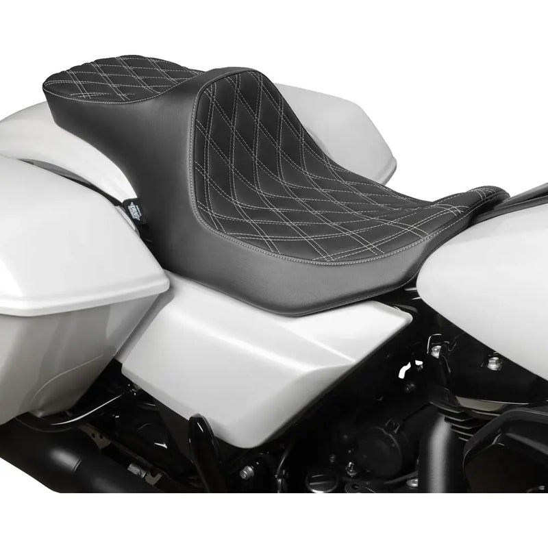 Drag Specialties Predator III 2-Up-zadel voor Harley