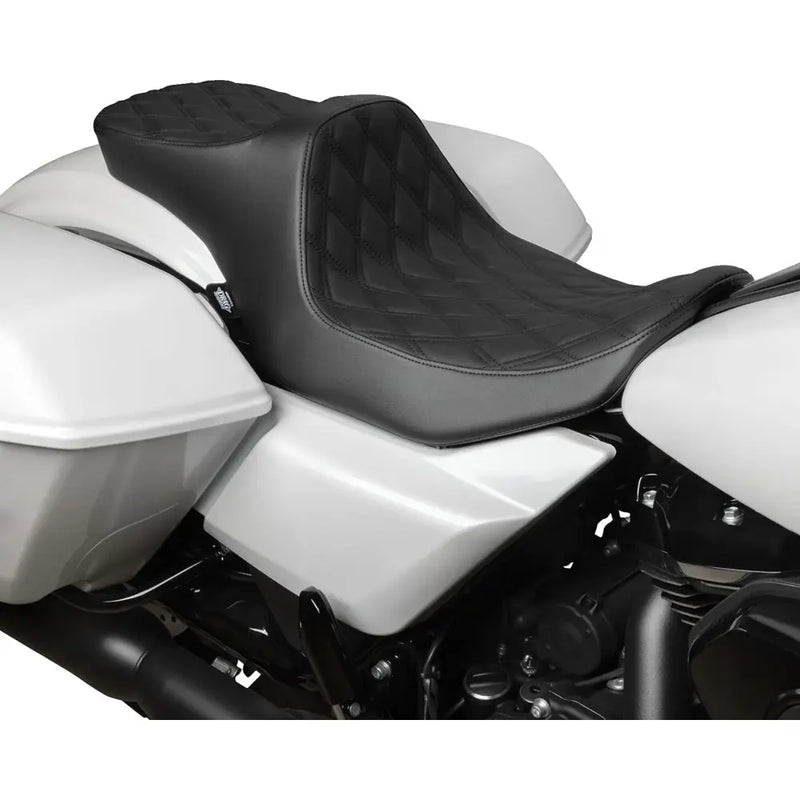 Drag Specialties Predator III 2-Up-zadel voor Harley