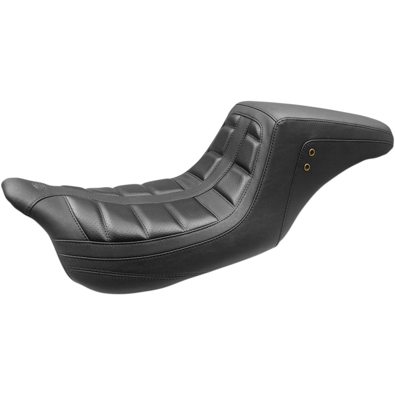 Mustang Squareback 2-Up Seat for Harley 08-25 Touring (excl. 23-25 CVO; 24-25 Road Glide / Street Glide) / Black / Tuck n Roll  - Customhoj