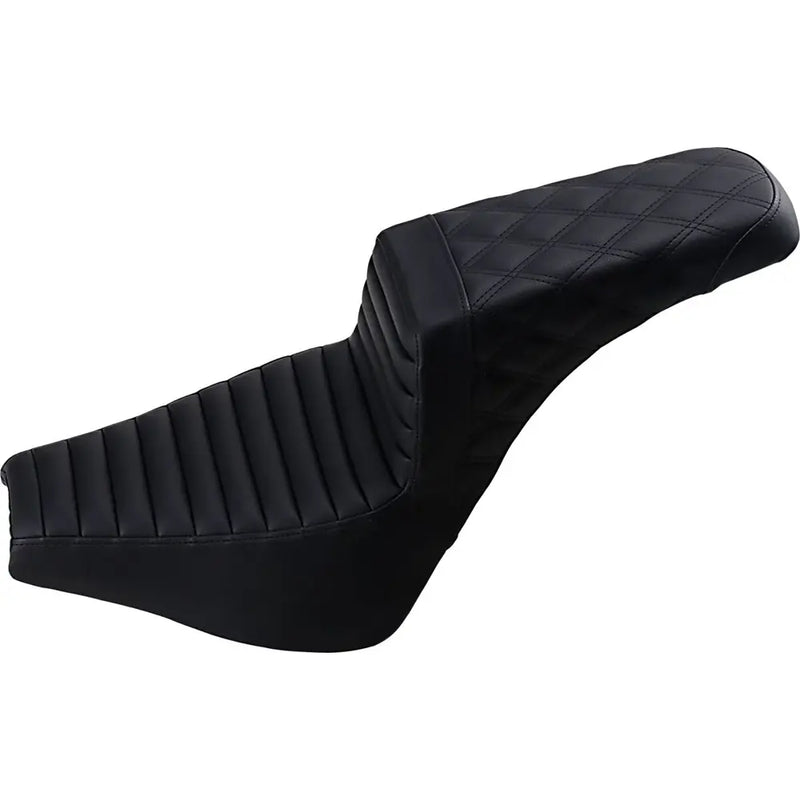 Saddlemen Step-Up Tuck-n-Roll / Lattice Stitch for Harley 18-25 Softail Street Bob / Standard / Black  - Customhoj